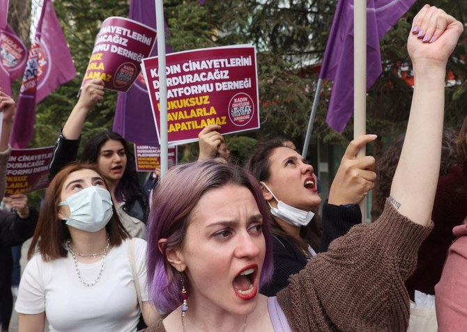 Women protested the closure case filed against the ‘We Will Stop Femicide Platform Association’ in Ankara on Saturday. (AFP)