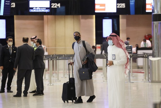 With the number of cases decreasing, Saudi Arabia has announced it would no longer require travelers to undergo mandatory COVID-19 quarantine upon arrival in the Kingdom. (AFP)