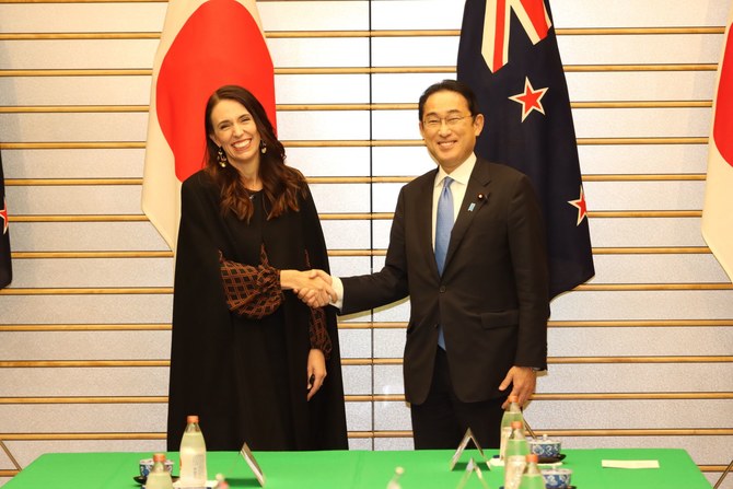 Japanese Prime Minister Fumio Kishida and New Zealand Prime Minister Jacinda Ardern meet at the Prime Minister's official residence in Tokyo, Japan, April 21, 2022. (Reuters)