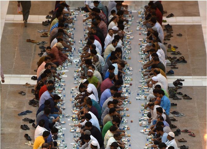 Muslims break their fast with an iftar during the Muslim holy fasting month of Ramadan in Riyadh. (AFP/File Photo)