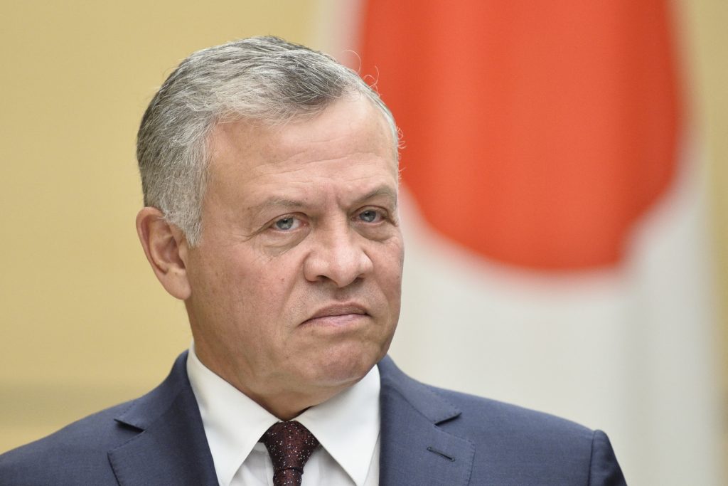 Jordan's King Abdullah II (L) speaks during a joint press conference held after the Japan-Jordan Summit Meeting at the prime minister's office in Tokyo on November 27, 2018. (AFP)