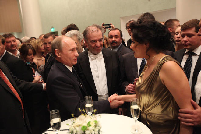 Russian President Vladimir Putin, conductor Valery Gergiev and soprano Anna Netrebko. (Getty Images)