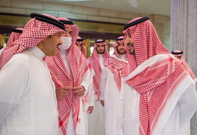 King Salman left King Faisal Specialist Hospital in Jeddah on Sunday evening. (SPA)