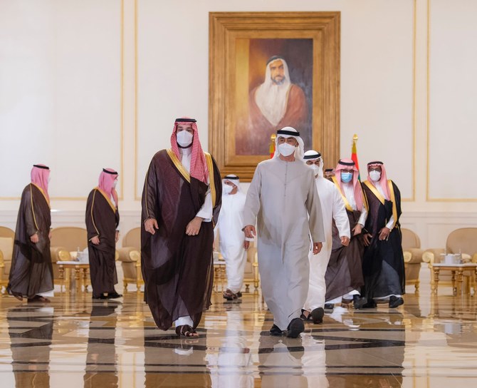 Saudi Crown Prince Mohammed bin Salman is received by the President of the UAE, Sheikh Mohamed bin Zayed Al-Nahyan, on Monday. (SPA)