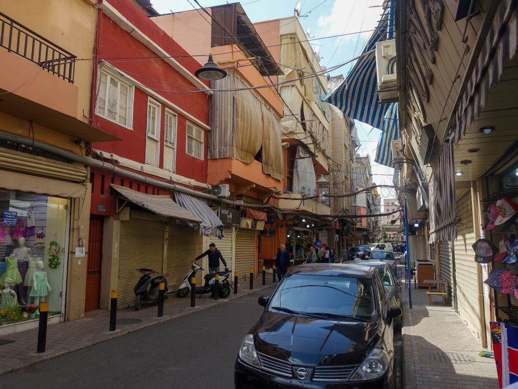 An Alleyway in the Maraach neighbourhood in Bourj Hammoud, Lebanon, prior to the renovation. (Twitter/@UNHabitatLB)