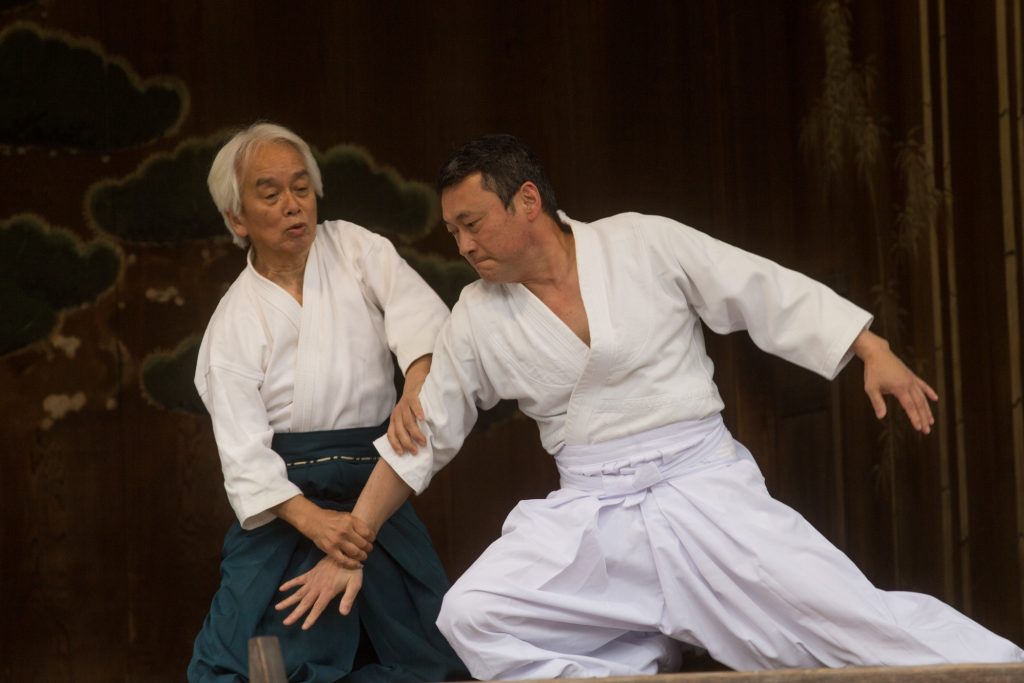 The First Sword School for Actors held a performance at Yasukuni Shrine on Sunday. (ANJP/ Pierre Boutier)