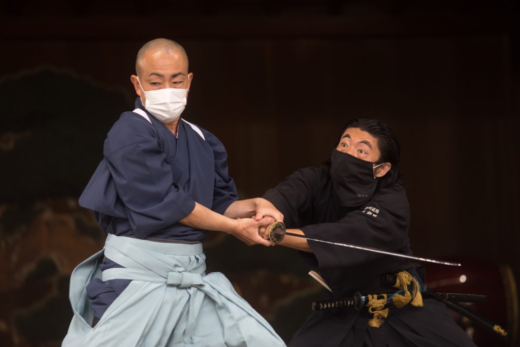 The First Sword School for Actors held a performance at Yasukuni Shrine on Sunday. (ANJP/ Pierre Boutier)