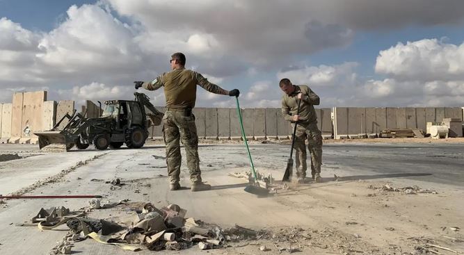 US soldiers clearing rubble at Ain al-Asad military airbase in the western Iraqi province of Anbar. (AFP/File Photo)