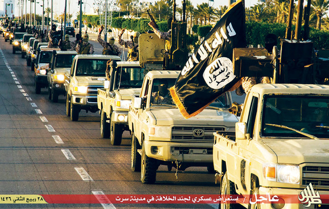 Daesh militants show off in a motorcade in Sirte, Libya, in 2015. (AFP file photo)