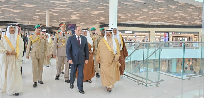 Bahrain’s King Hamad bin Isa Al-Khalifa and Egypt’s President Abdel Fattah El-Sisi during the inauguration of the new passenger terminal at the Bahrain International Airport on Wednesday. (Supplied)