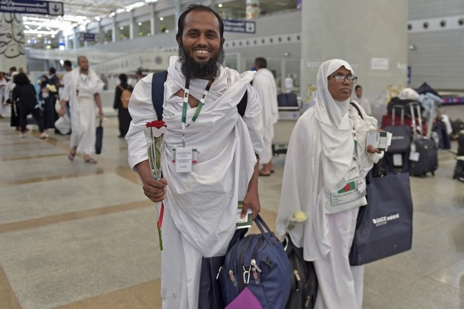 The ministry had said those not fully immunized would be denied a Hajj permit. (AFP)