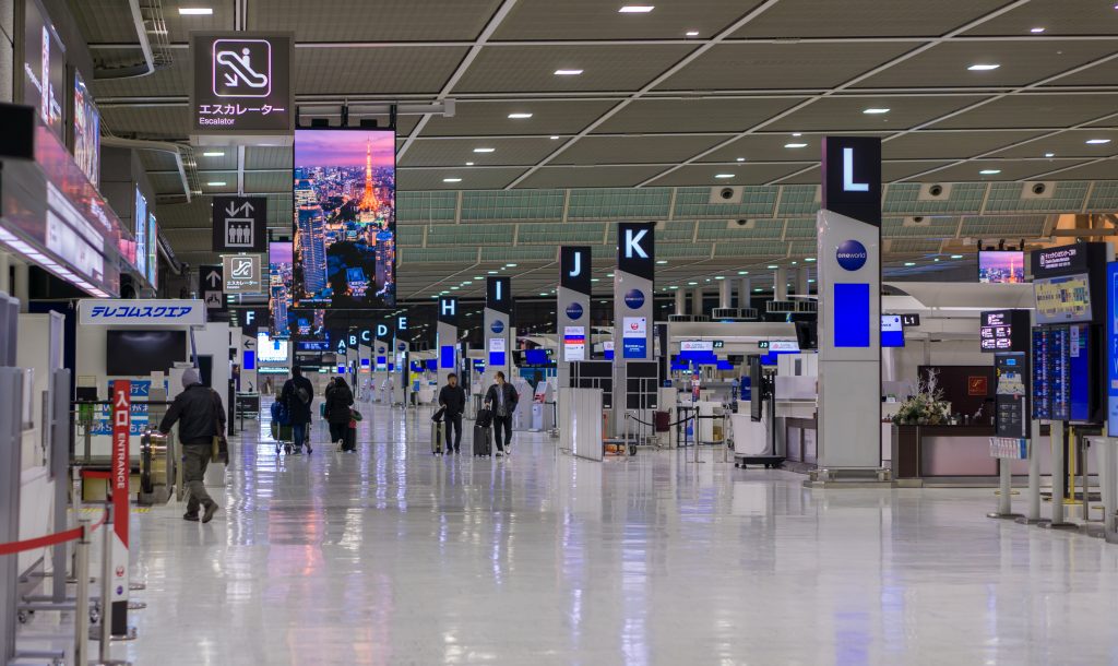 The Japanese government is considering further raising the pandemic-linked cap on the number of people allowed into the country per day, possibly to 30,000 on July 1. (Shutterstock)