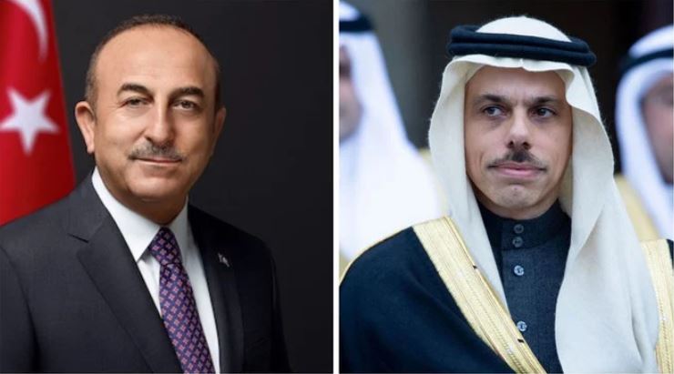Saudi Foreign Minister Prince Faisal bin Farhan and Turkish Foreign Minister Mevlut Cavusoglu discussed bilateral relations and ways to boost cooperation. (Supplied)