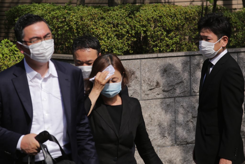 Officials and close friends pay tribute to Shinzo Abe, who was assassinated on Friday. (ANJP /Pierre Boutier)