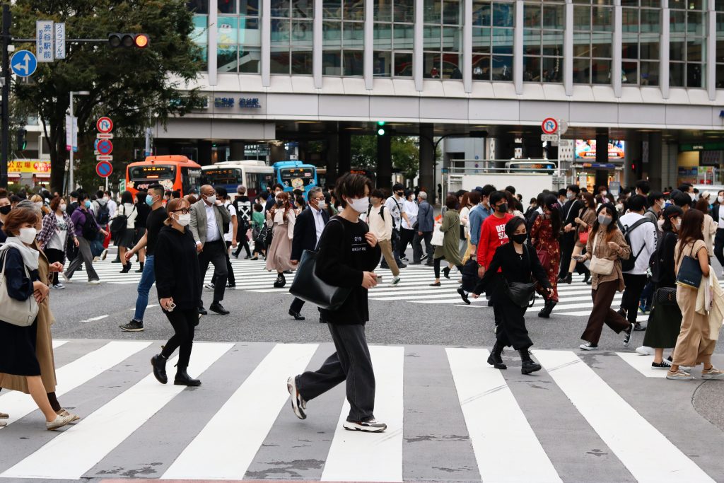 Tokyo's daily COVID-19 cases rise for 15th day. (Shutterstock)