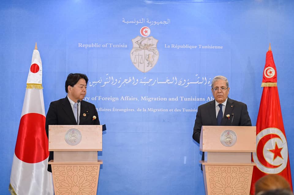 Japanese Foreign Minister Yoshimasa Hayashi and his counterpart, the Tunisian Foreign Minister Othman Jerandi meeting in Tunisia's capital, Tunis, Aug. 26, 2022. (Facebook/Ministry of foreign affairs, migration and Tunsians abroad).