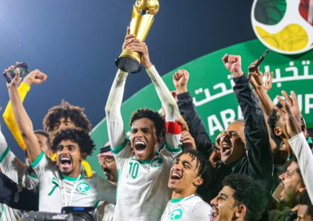 In the semis, the Saudis comprehensively beat Palestine 5-0 to set up the showdown with Egypt, who beat Algeria 3-1 in an all-African last-four clash. (@AbdulazizTF)