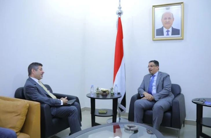The two officials discussed the latest developments in the country, as well as the efforts of both their governments to achieve peace in Yemen. (SABA)