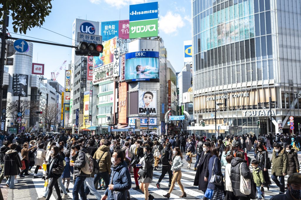 Tokyo confirmed 12,561 new COVID-19 cases Saturday. (AFP)