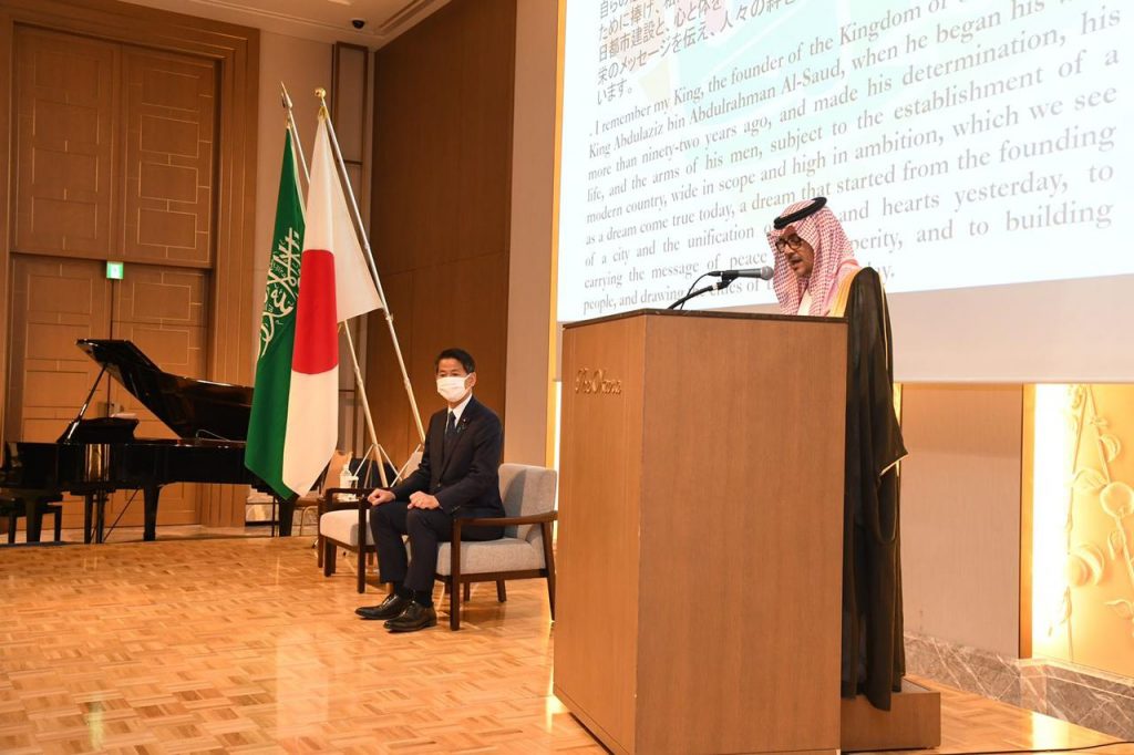 The event, held at the Okura Hotel in Tokyo, was attended by around 300 dignitaries. (ANJP)