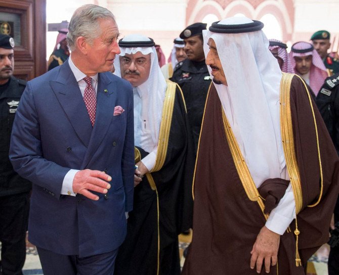 Saudi King Salman bin Abdulaziz welcomes Prince Charles in Riyadh on February 10, 2015. (SPA photo)