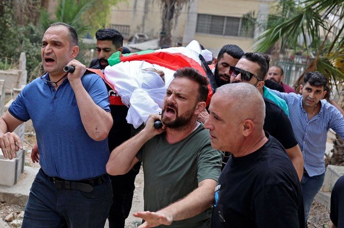 A rare operation by the Palestinian Authority security forces to arrest a Hamas member sparked clashes in the West Bank city of Nablus, killing one. (AFP)