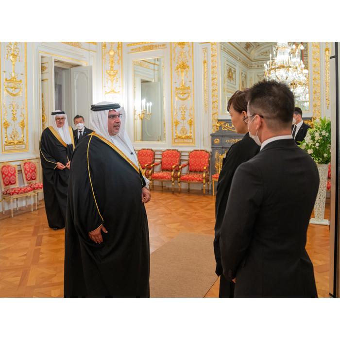 HRH the Crown Prince and Prime Minister commended the late Abe's prominent role in advancing the Bahrain-Japan partnership. (Courtesy Bahrain News Agency)