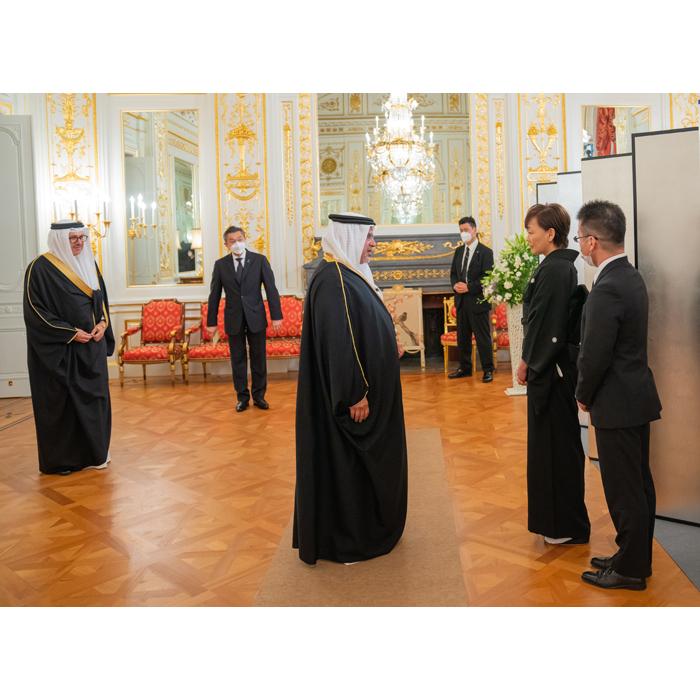 HRH the Crown Prince and Prime Minister commended the late Abe's prominent role in advancing the Bahrain-Japan partnership. (Courtesy Bahrain News Agency)