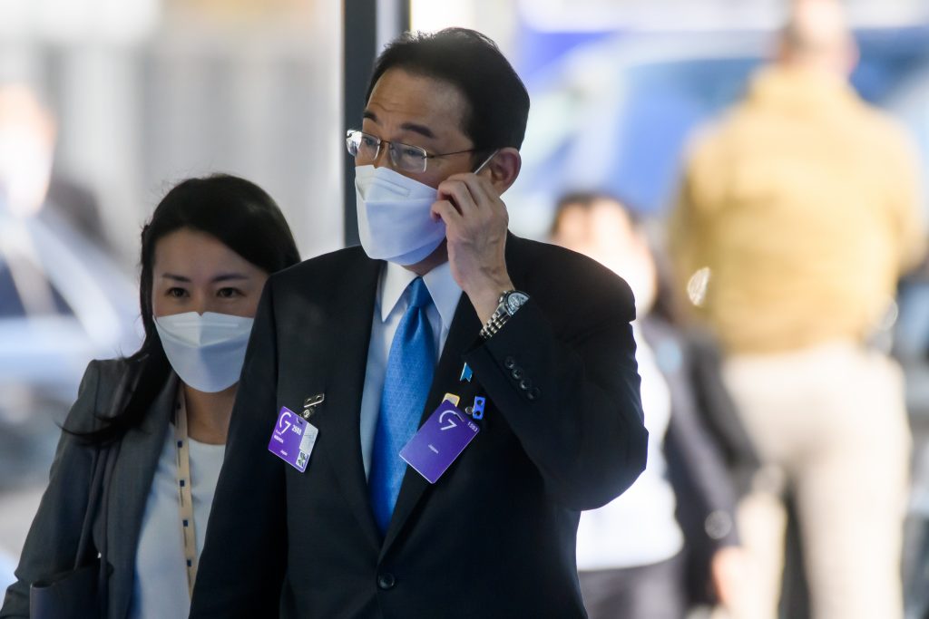 Kishida begins 3 day funeral diplomacy. (Shutterstock) 