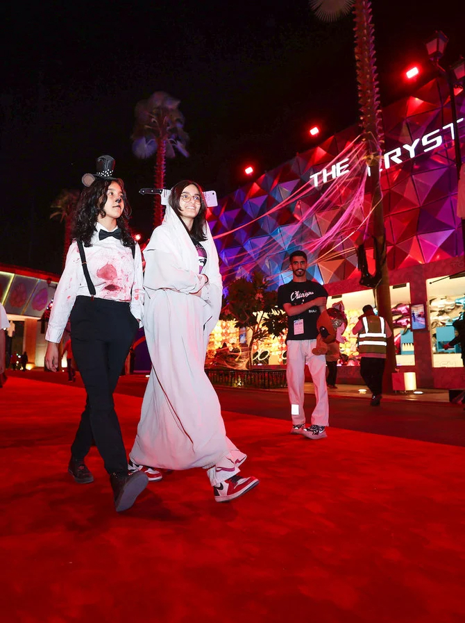 Spooky season festivities began in Riyadh after the Boulevard was transformed into a venue-wide costume party during the “Scary Weekend” event. (AN Photo/Saleh AlGhannam)