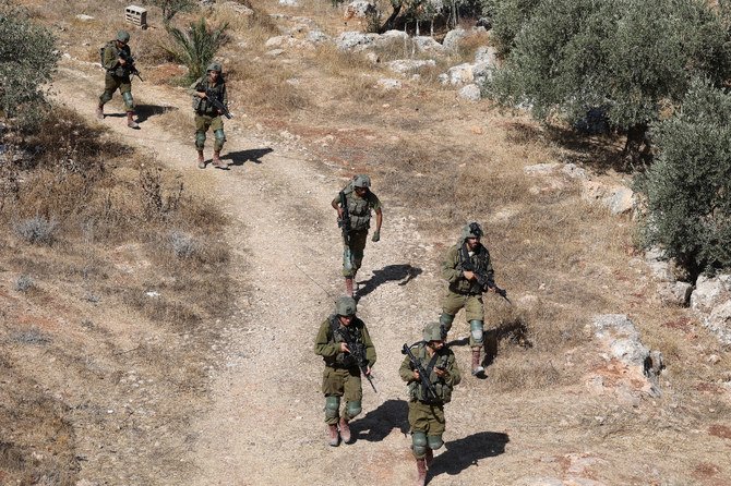 Israel's security dismantles a cell linked to Daesh. (AFP)