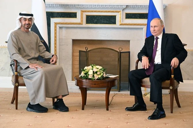 Russia’s President Vladimir Putin has met with the UAE’s President Sheikh Mohamed bin Zayed to discuss bilateral ties. (File/AFP)