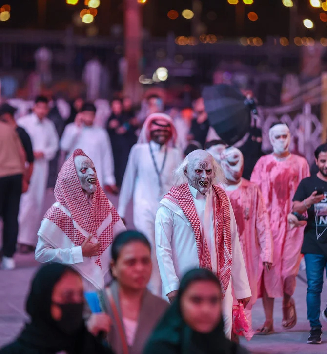 Spooky season festivities began in Riyadh after the Boulevard was transformed into a venue-wide costume party during the “Scary Weekend” event. (AN Photo/Saleh AlGhannam)