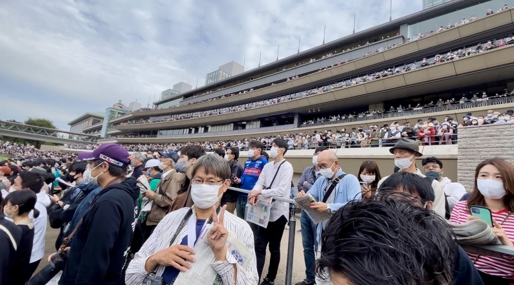 Fans turned up in large numbers to witness the races. (ANJ)