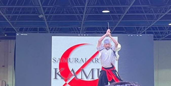 Samurai artist Tetsuro Shumaguchi performed “Kengishu Kamui” at Comic Con Arabia on Thursday.