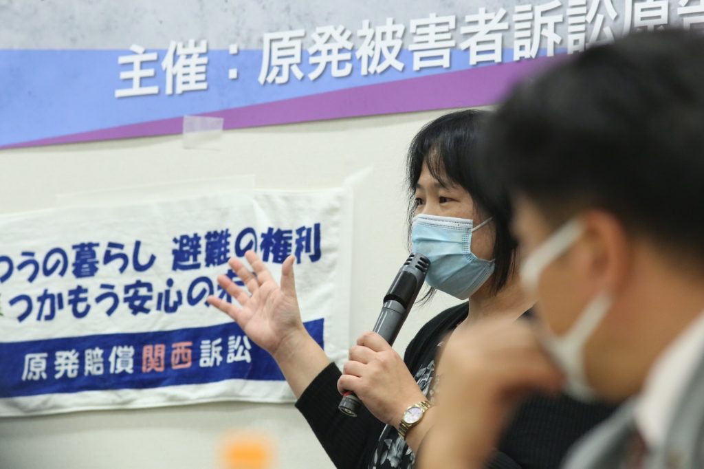 About 60 victims of the Fukushima nuclear disaster met parliamentarians to ask them to commit to halting the restart of nuclear power plants. (ANJP)