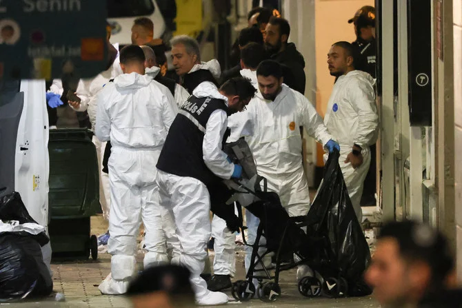 A police forensic team work at the scene after an explosion on busy pedestrian Istiklal street in Istanbul, on Nov. 13, 2022. (Reuters)