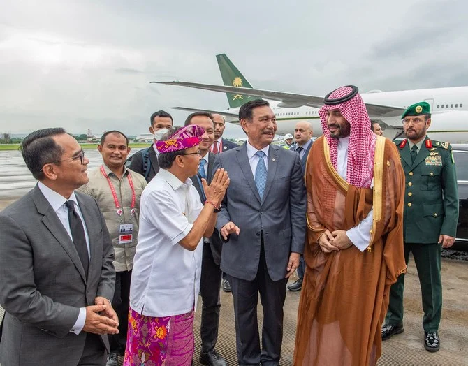 Saudi Crown Prince Mohammed bin Salman was seen off at the Ngurah Rai International Airport in Bali by Indonesian Coordinating Minister for Maritime Affairs and Investment Luhut Pandjaitan and several officials. (SPA)