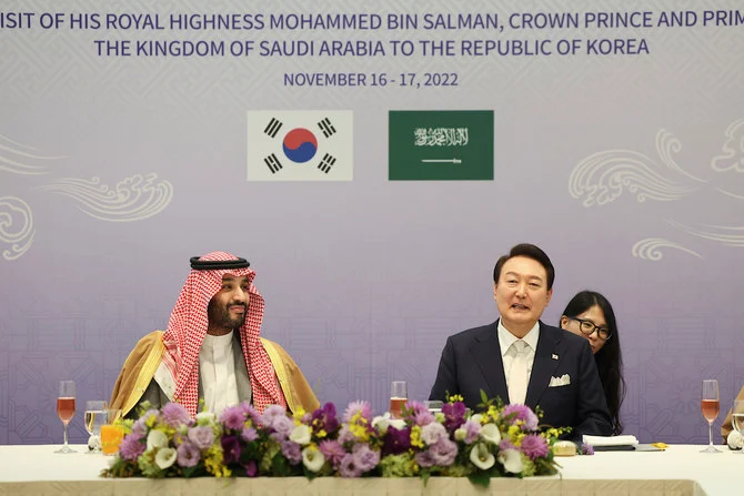Saudi Arabian Crown Prince Mohammed bin Salman, left, with South Korean President Yoon Suk-yeol in Seoul on Nov. 17, 2022. (South Korean Presidential Office/Yonhap via AP)