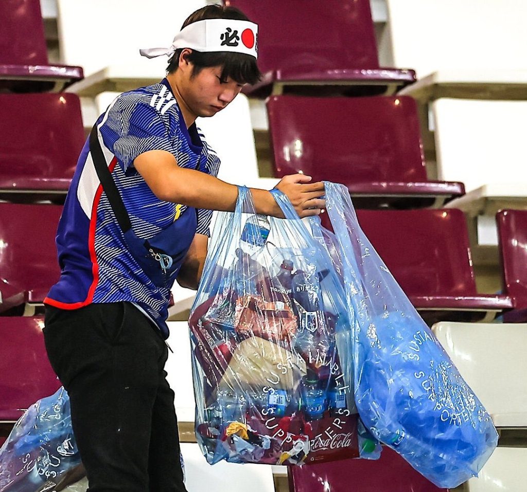 Japanese fans also swept up the stadium after the match, making sure to leave no trash behind. (Twitter)