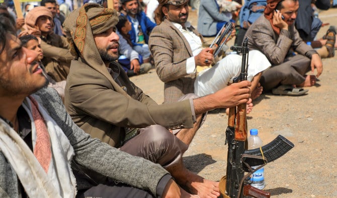 The UN Yemen envoy Hans Grundberg’s efforts to end the war have come to a standstill after the Houthis refused to extend a ceasefire that ended in October, and threatened to strike oil infrastructure in regions under government control. (AFP/File)