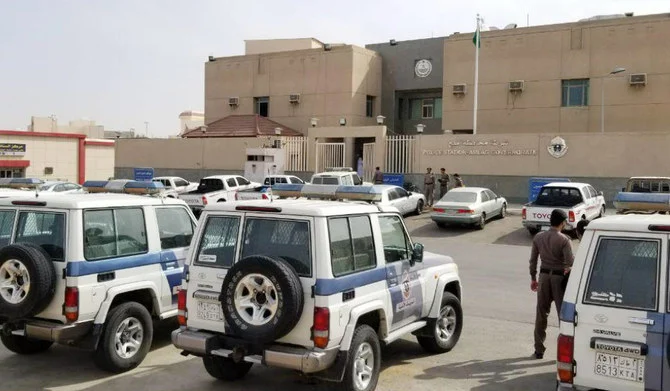 Saudi police have arrested hundres of illegals breaching country’s law. (SPA)