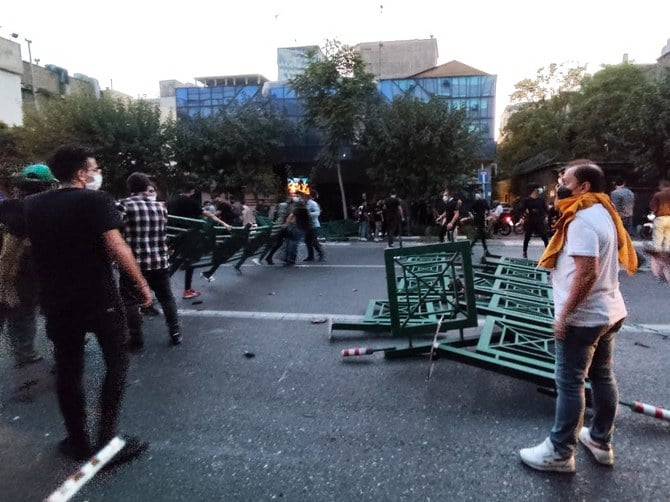 Iranian demonstrators take to the streets of the capital Tehran during a protest for Mahsa Amini, days after she died in police custody. (File/AFP)