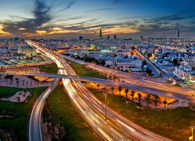 The unemployment rate of the total population in Saudi Arabia remained unchanged at 5.8 percent in the third quarter. (Shutterstock)