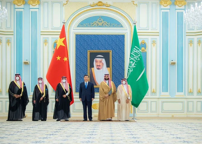 Saudi Crown Prince Mohammed bin Salman received China’s President Xi Jinping in Riyadh. (SPA)