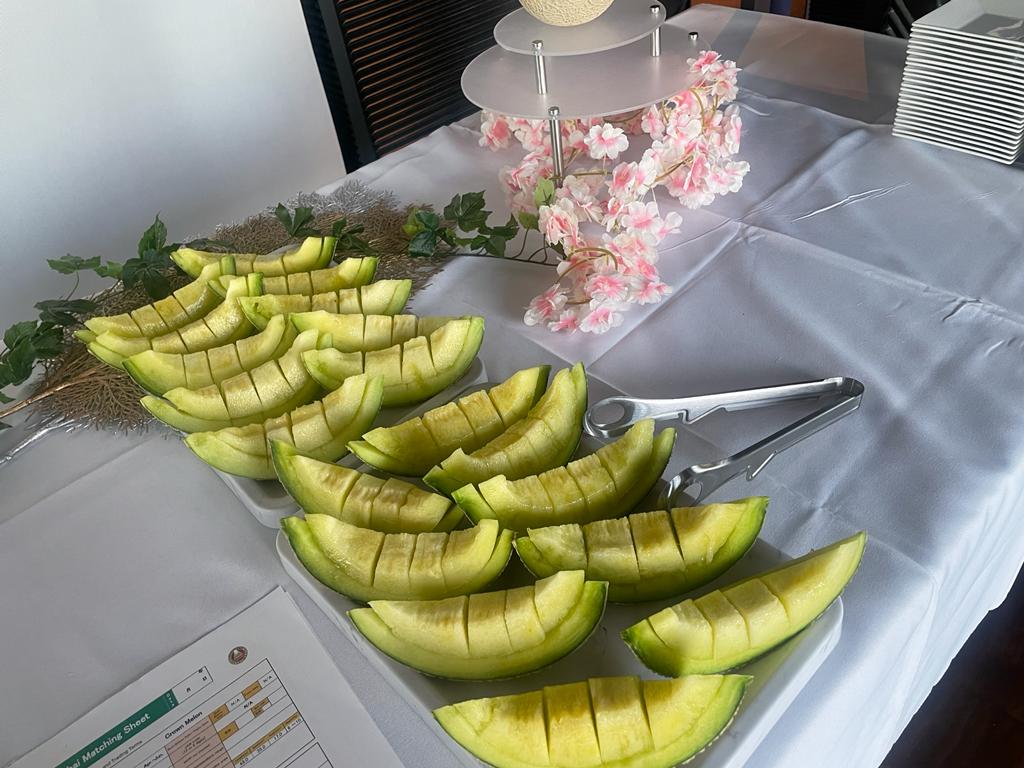 Taking place at the popular authentic Japanese restaurant TOMO, the tasting event aimed to promote the freshness of Japanese fruit products. (ANJ Photo)