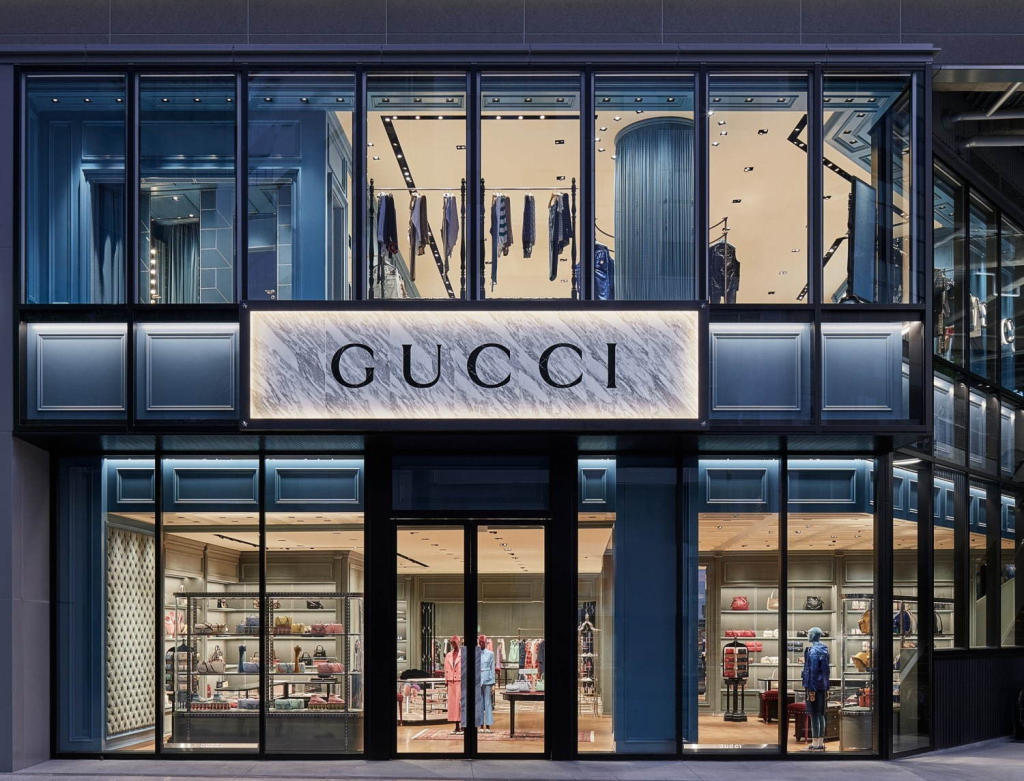 Gucci teaming up with long-standing Japanese silk company to make beautiful  limited-edition bags