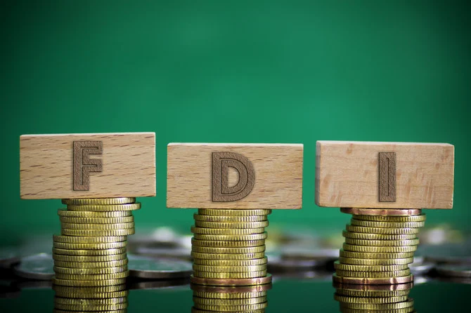 FDI into Saudi Arabia and the UAE hit record highs with $40 billion in 2022, showing a rise of 58 percent over the previous year. (Shutterstock)