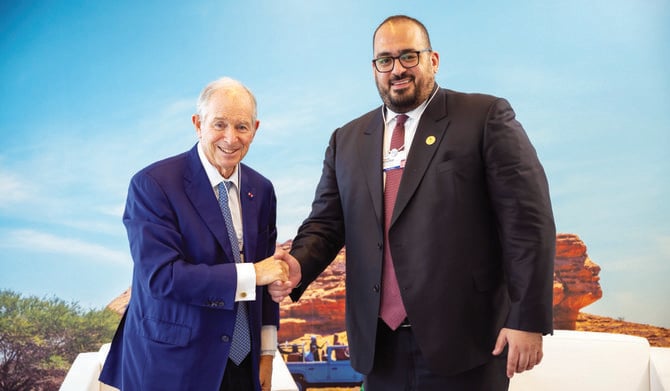 Faisal Al-Ibrahim meets with Stephen Schwarzman in Davos. (Supplied)