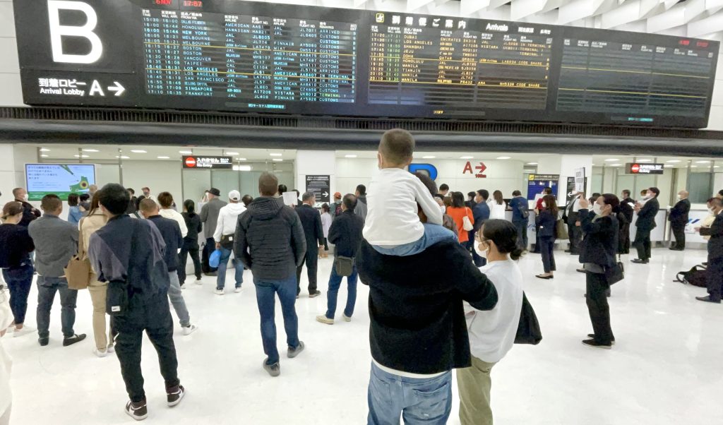 File photo of the arrival lobby in Narita airport near Tokyo. (ANJ)  